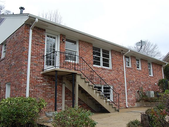 Rear corner