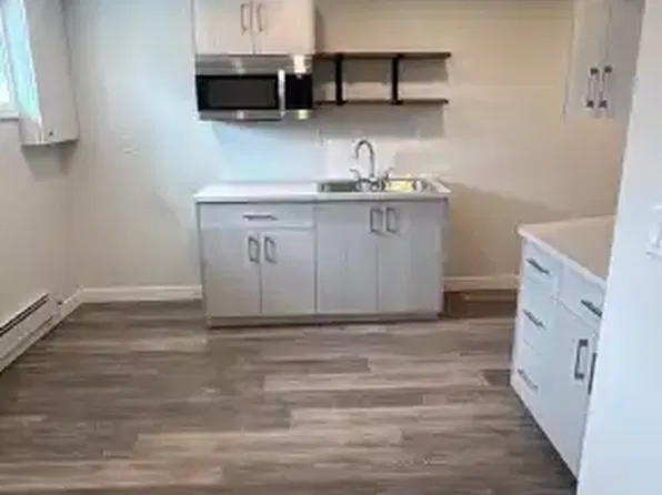 4928 59th St, Innisfail, AB