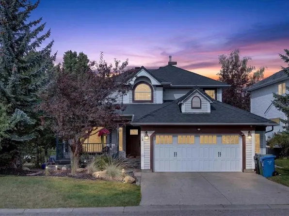16 S Rocky Ridge Lndg NW, Calgary, AB T3G 4E3