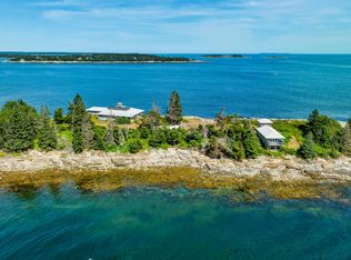 282 King Phillips Trl, East Boothbay, ME 04544