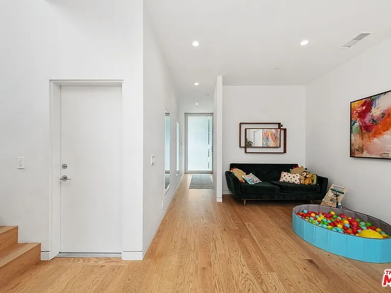 3715 Meier St — Photo 23