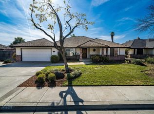 239 E Redwood St, Hanford, CA 93230