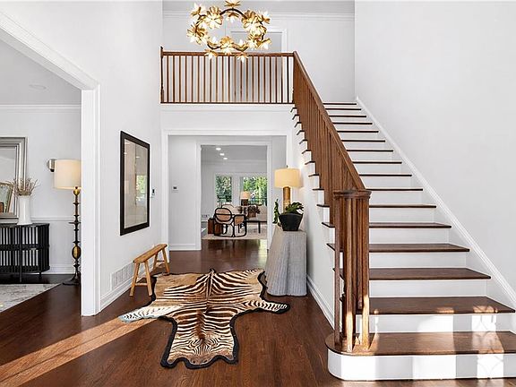 3rd image of 1330 W Wesley Rd NW