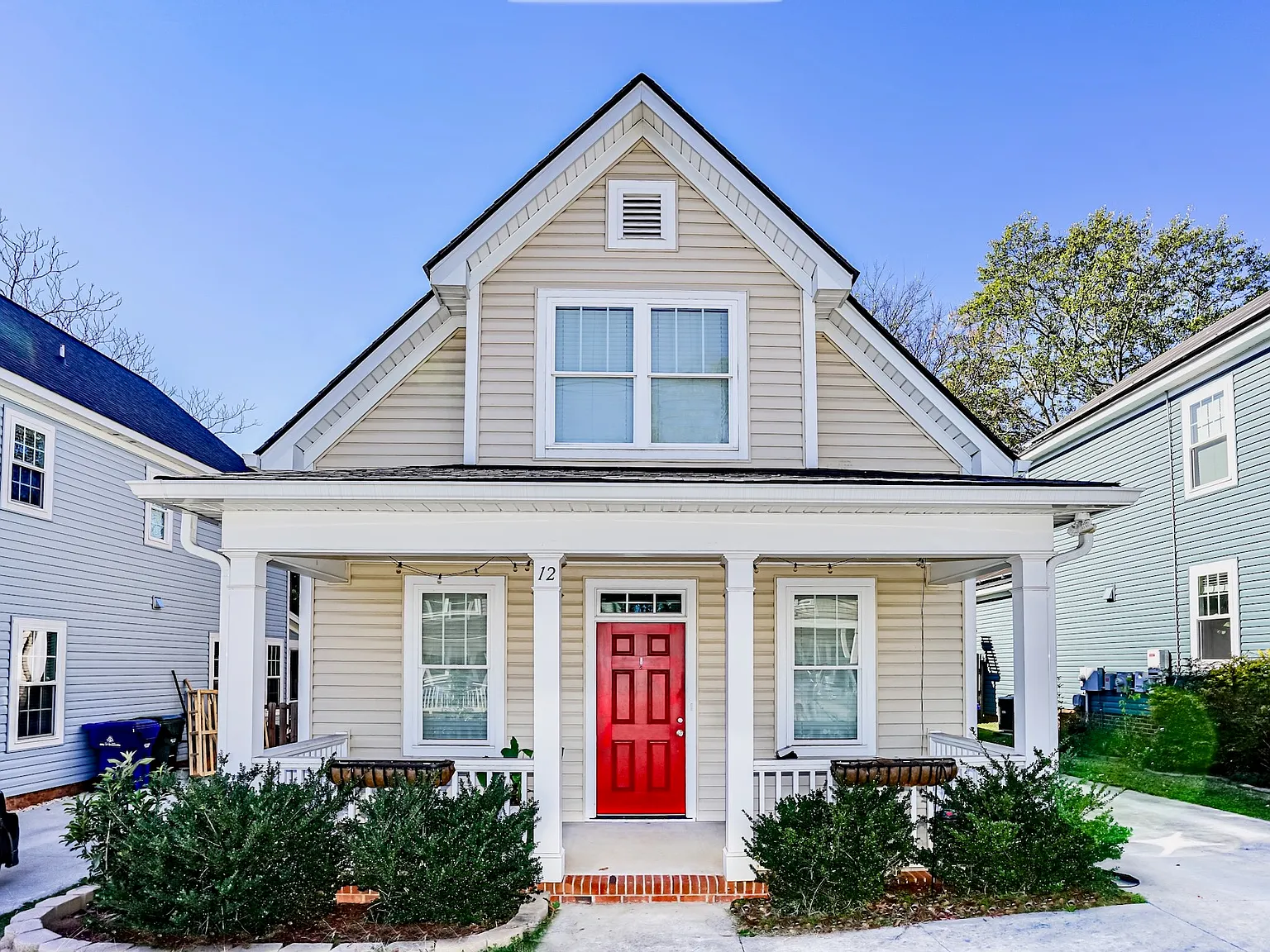 12 Lincoln Street *1 - 1 — Photo 1