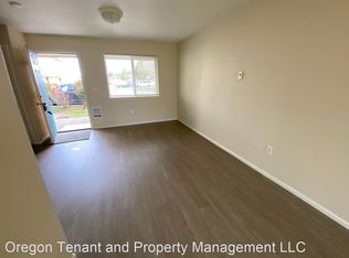 270 S 41st Pl #3, Springfield, OR 97478