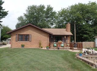 14629 N Grandview Dr, Chillicothe, IL 61523