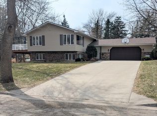 209 S 10th St, Montevideo, MN 56265