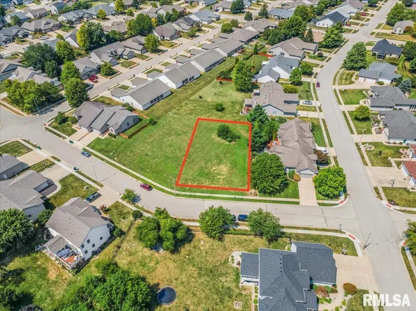 2705 Haverhill Rd, Springfield, IL 62711