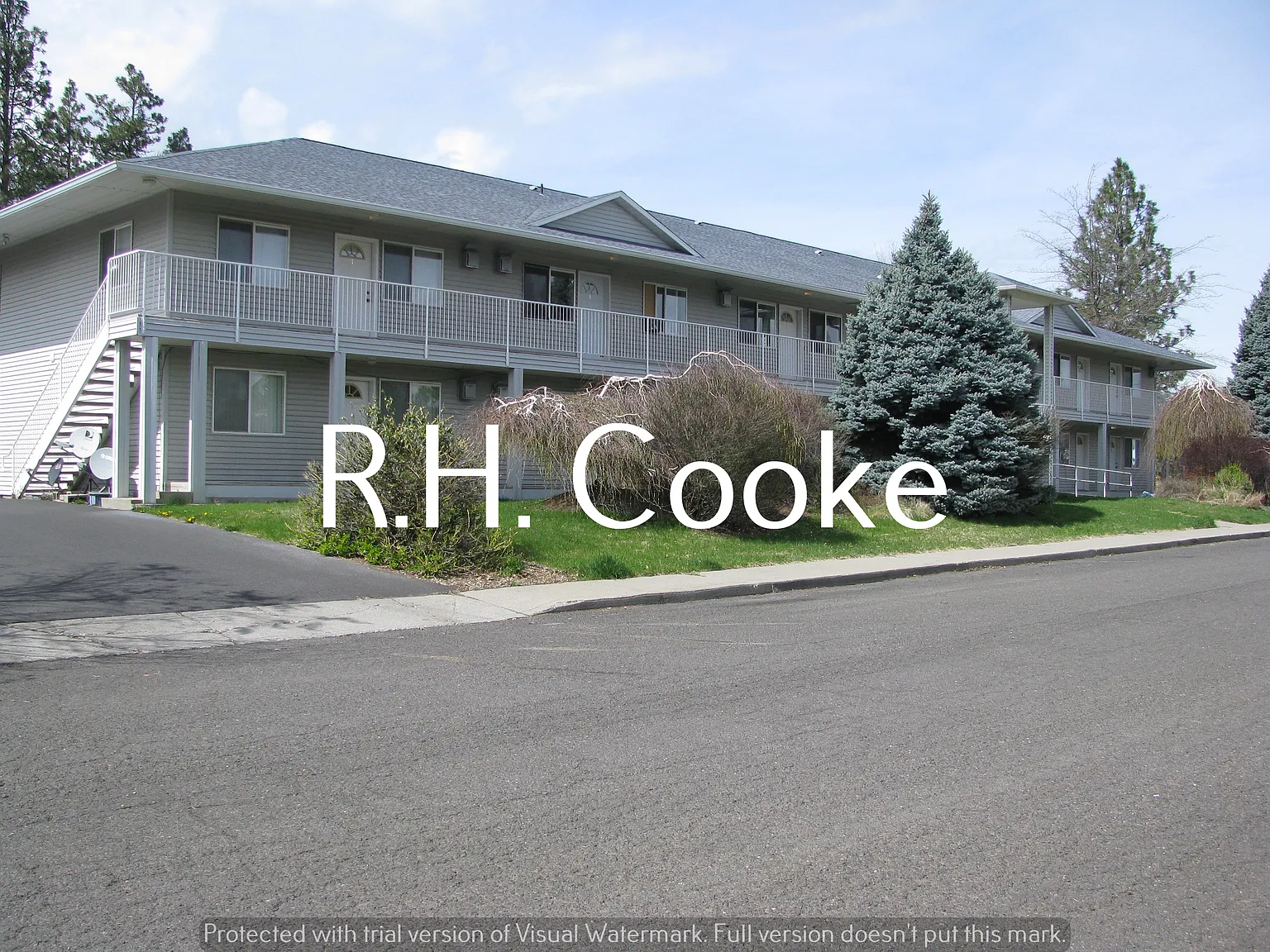 2 bed, 900 sqft, $1,250 — Photo 2