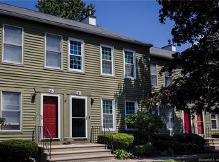12 Riverview Dr UNIT B, East Windsor, CT 06088