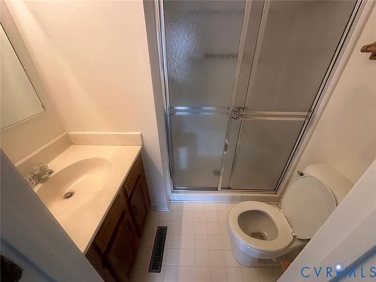 7812 Coachford Ct — Photo 4