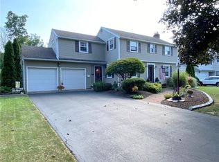 126 Danforth Cres, Rochester, NY 14618