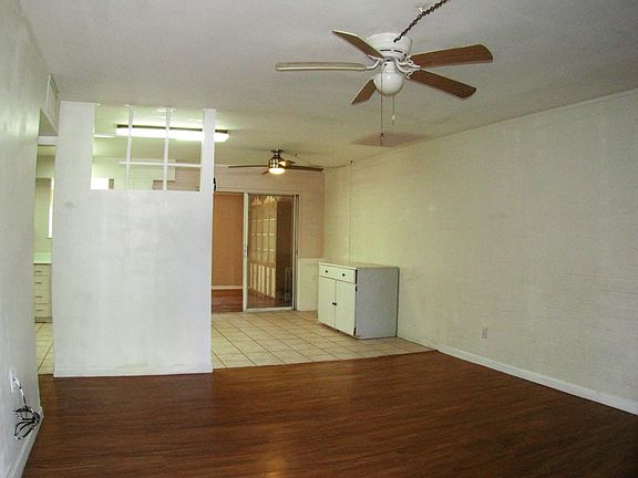 front enterance 2