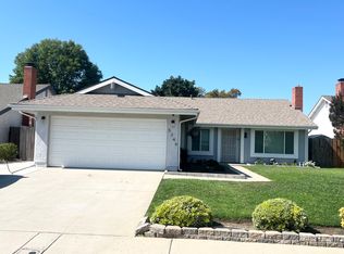 5346 E Cherry Ridge Dr, Camarillo, CA 93012