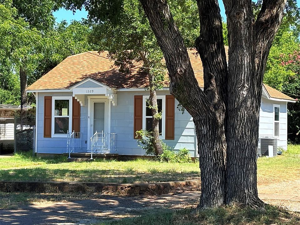 1st image of 1329 4th St