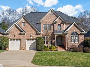 207 Waverly Hall Ln, Simpsonville, SC 29681