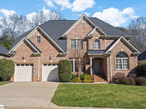 207 Waverly Hall Ln, Simpsonville, SC 29681