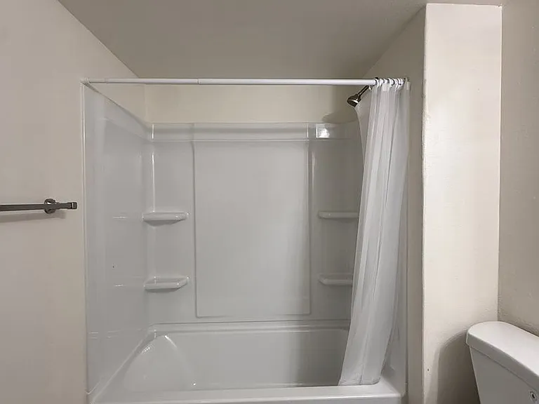 1422 Eagle Ct — Photo 20
