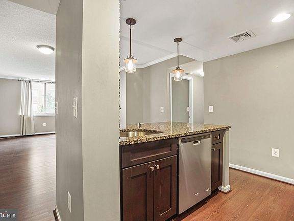 3rd image of 3830 9th St N APT 402W