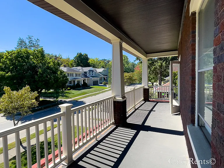3718 Ault Park Ave — Photo 24