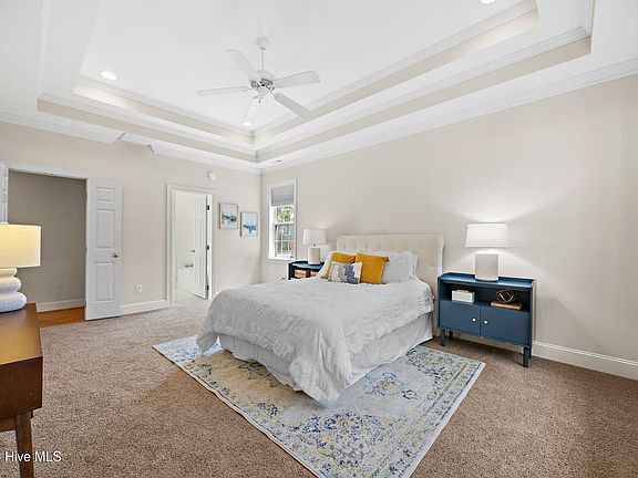 5th image of 4850 Wedgefield Drive