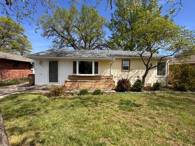 22 W 25th Ave, Hutchinson, KS, 67502