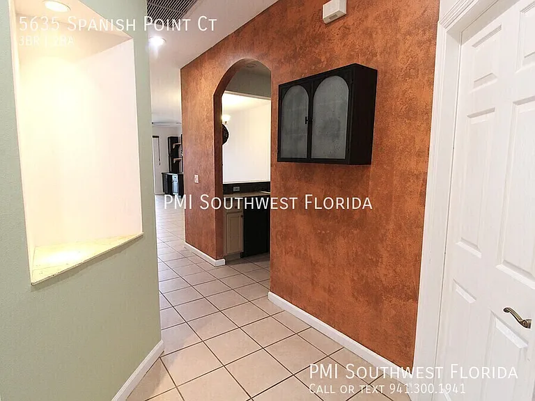5635 Spanish Point Ct — Photo 11
