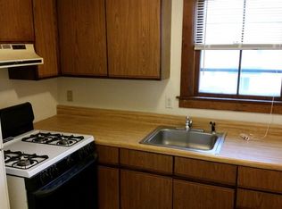 132 5th St APT 1, Fall River, MA 02721