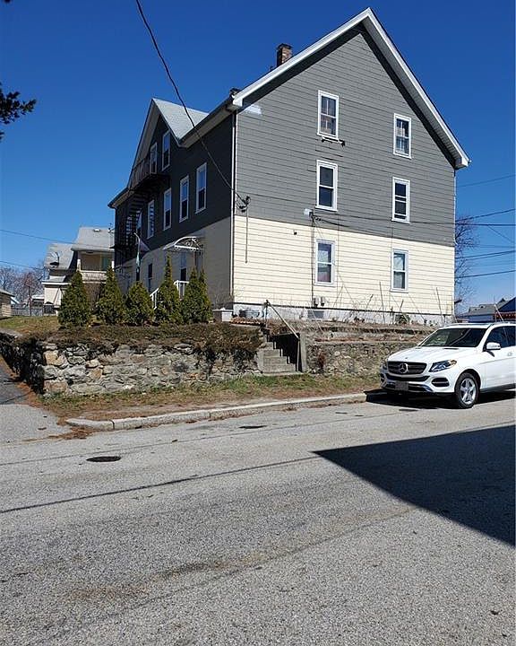 2nd image of 1156 Social St