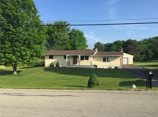 129 Strawcutter Rd, Derry, PA 15627