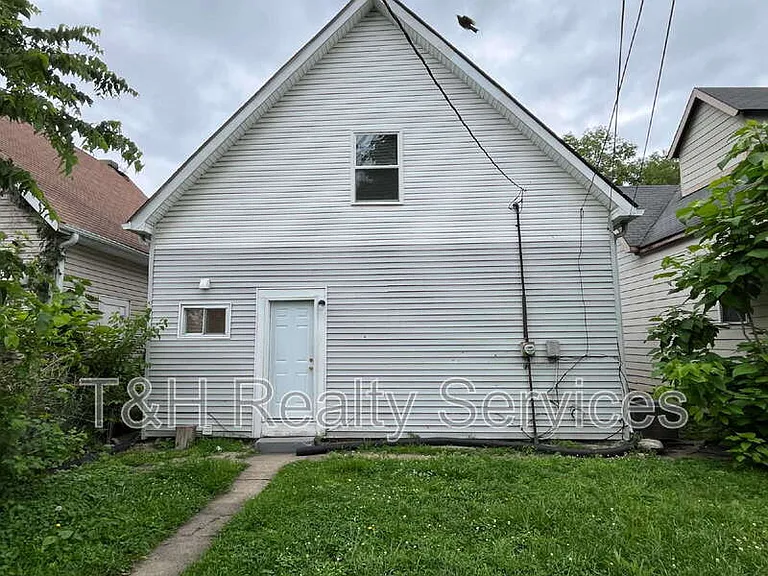 1551 W New York St — Photo 22
