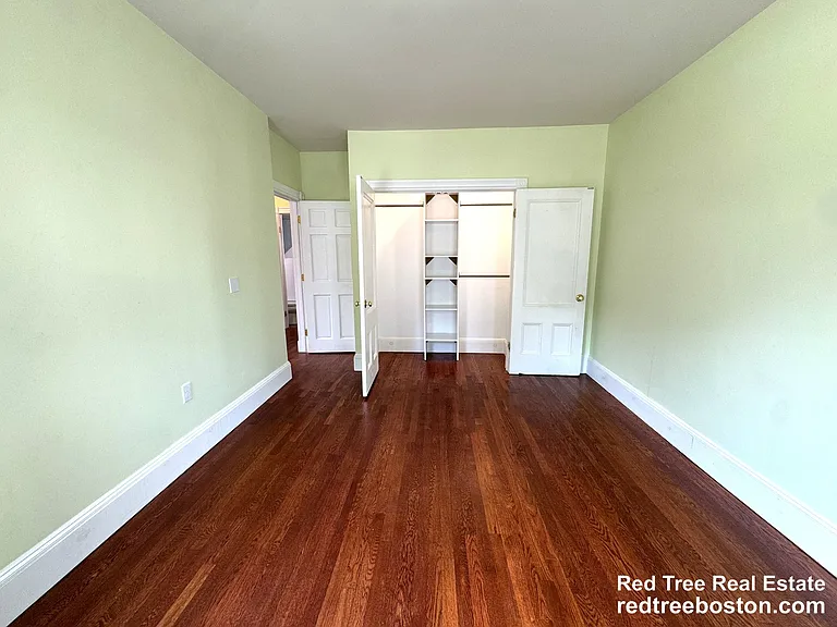 71 Winchester St #1 — Photo 10