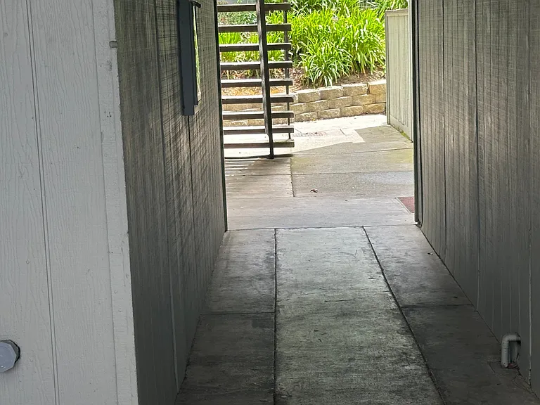 1333 N Camino Alto #143 — Photo 4
