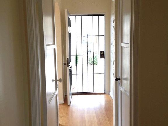 5th image of 1560 S Ogden Dr