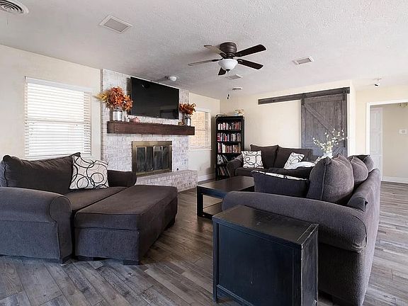 4th image of 6003 Jameson Rd