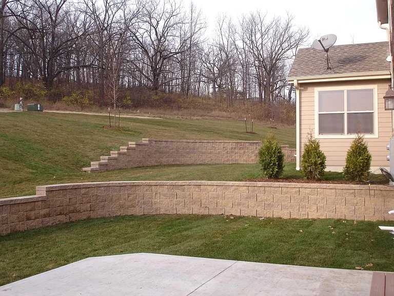 504 Century Oak Dr — Photo 2