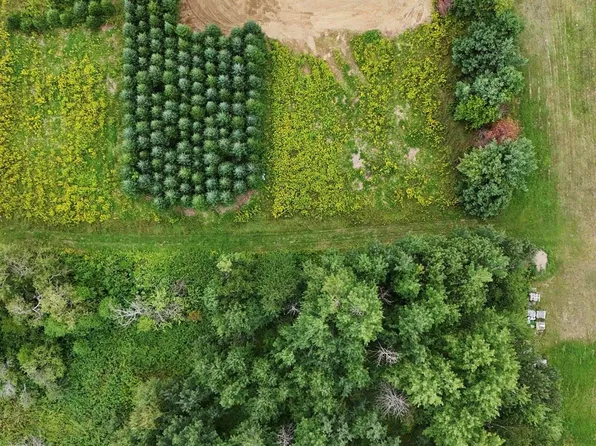 1 Village Acres Dr, Easton, ME 04740
