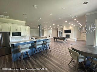 5th image of 157 Walter Hagan Dr