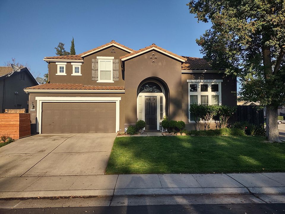1st image of 9649 E Park Dr