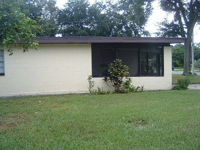 1st image of 1904 Beechwood Dr