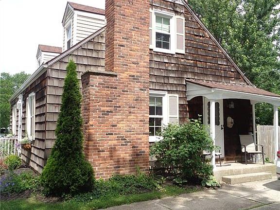 2nd image of 199 Park Forest Dr