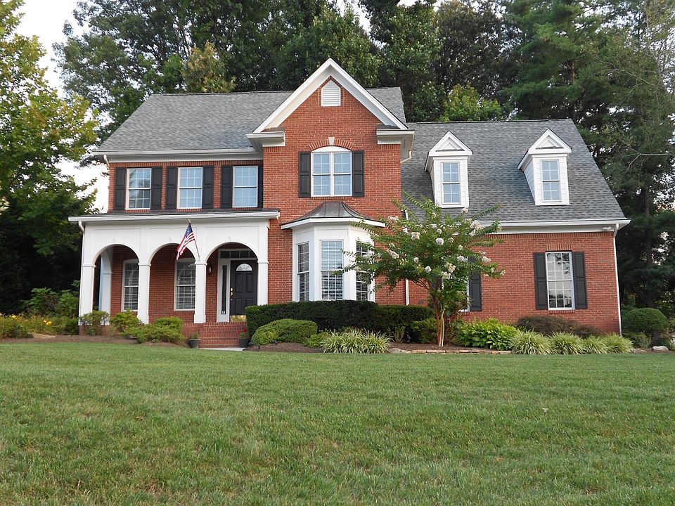 8212 Timberview Lane