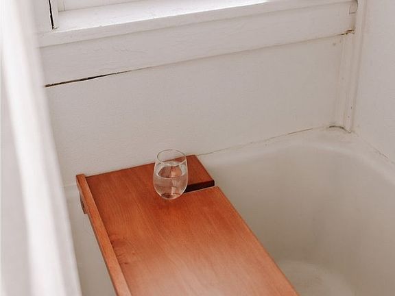 4th image of 3219 Lyndale Ave S APT 205