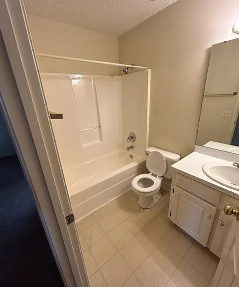 3513 Beacon Dr — Photo 6