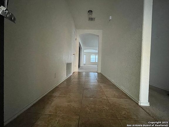 5th image of 5514 Tomas Cir