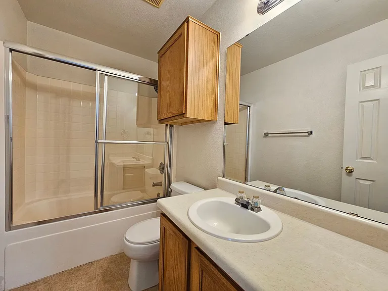 4604 Ledgestone Dr — Photo 14