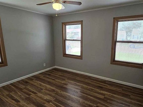 3rd image of 6155 98th St Floor 2