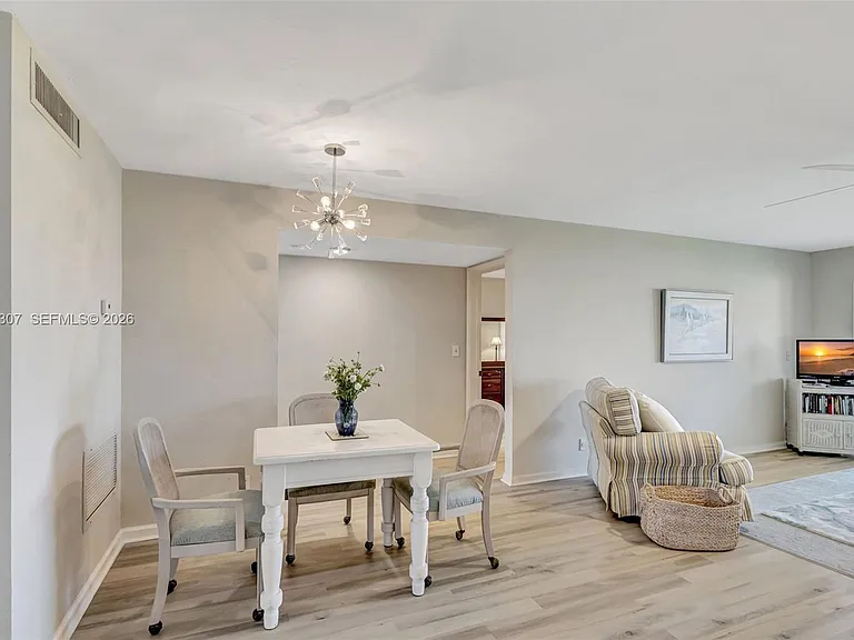 755 Saturn St #G202 — Photo 38