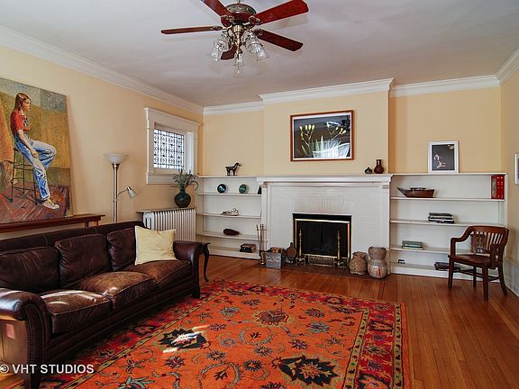 5th image of 221 Wesley Ave