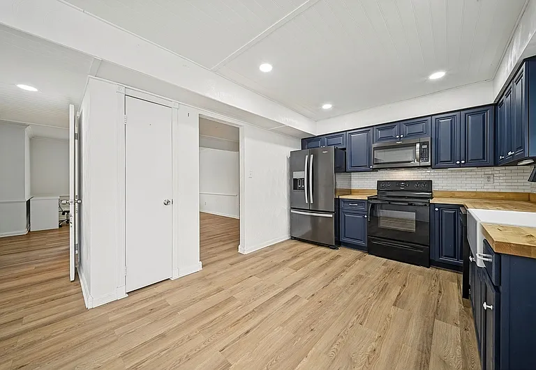 3244 Yorkborough Way — Photo 8